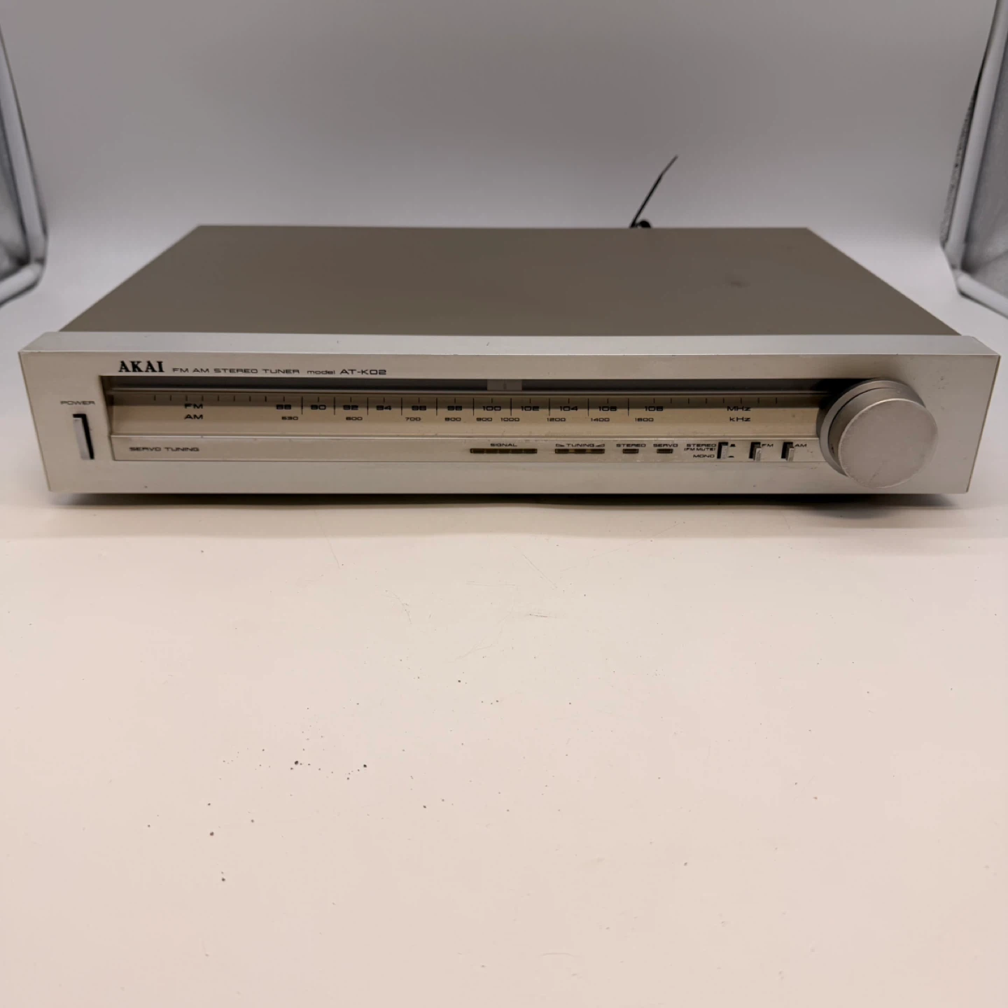 AKAI Vintage FM AM Stereo Tuner AT-K02 Made in Japan