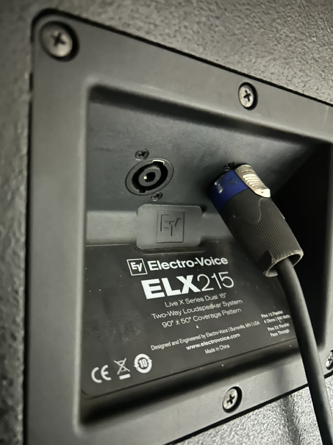Electro-Voice ELX215 Live X Series Dual 15" Speaker - photo 2