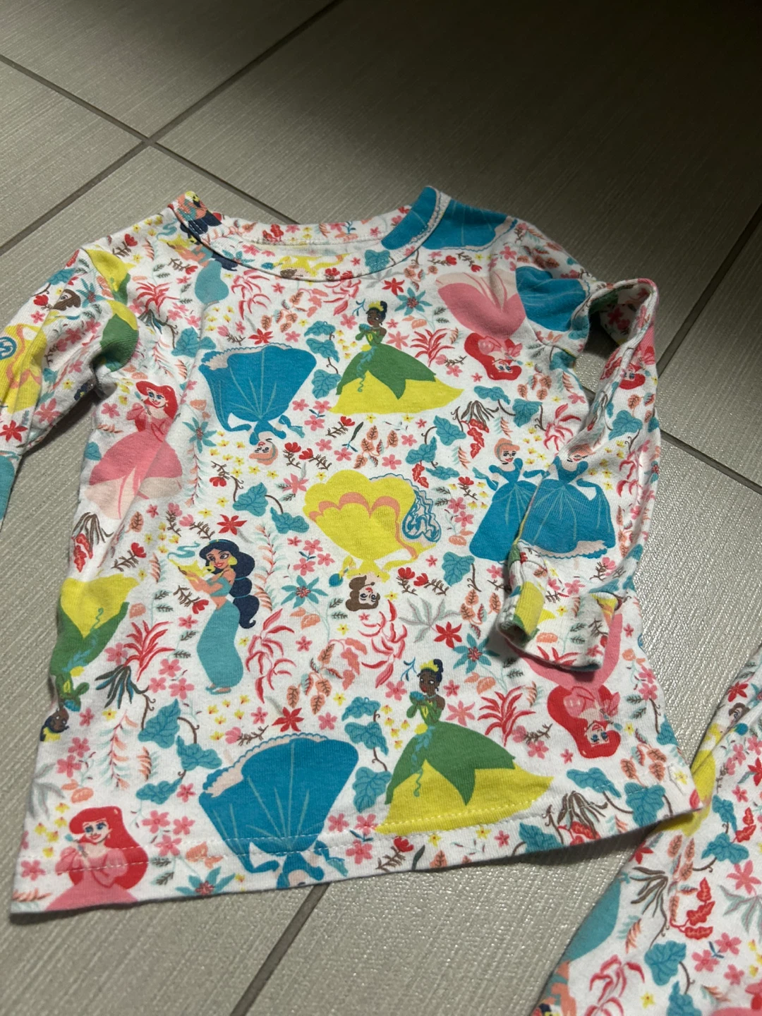 Gap baby Disney princess 2 years pajama set - photo 4