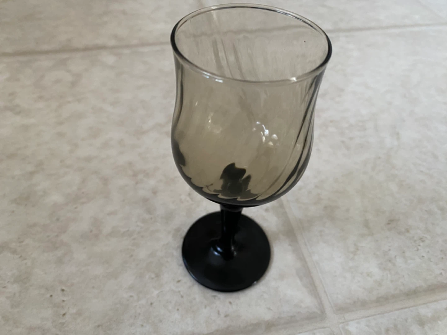 Set of 5 Smoke Grey Wine Glasses - photo 2