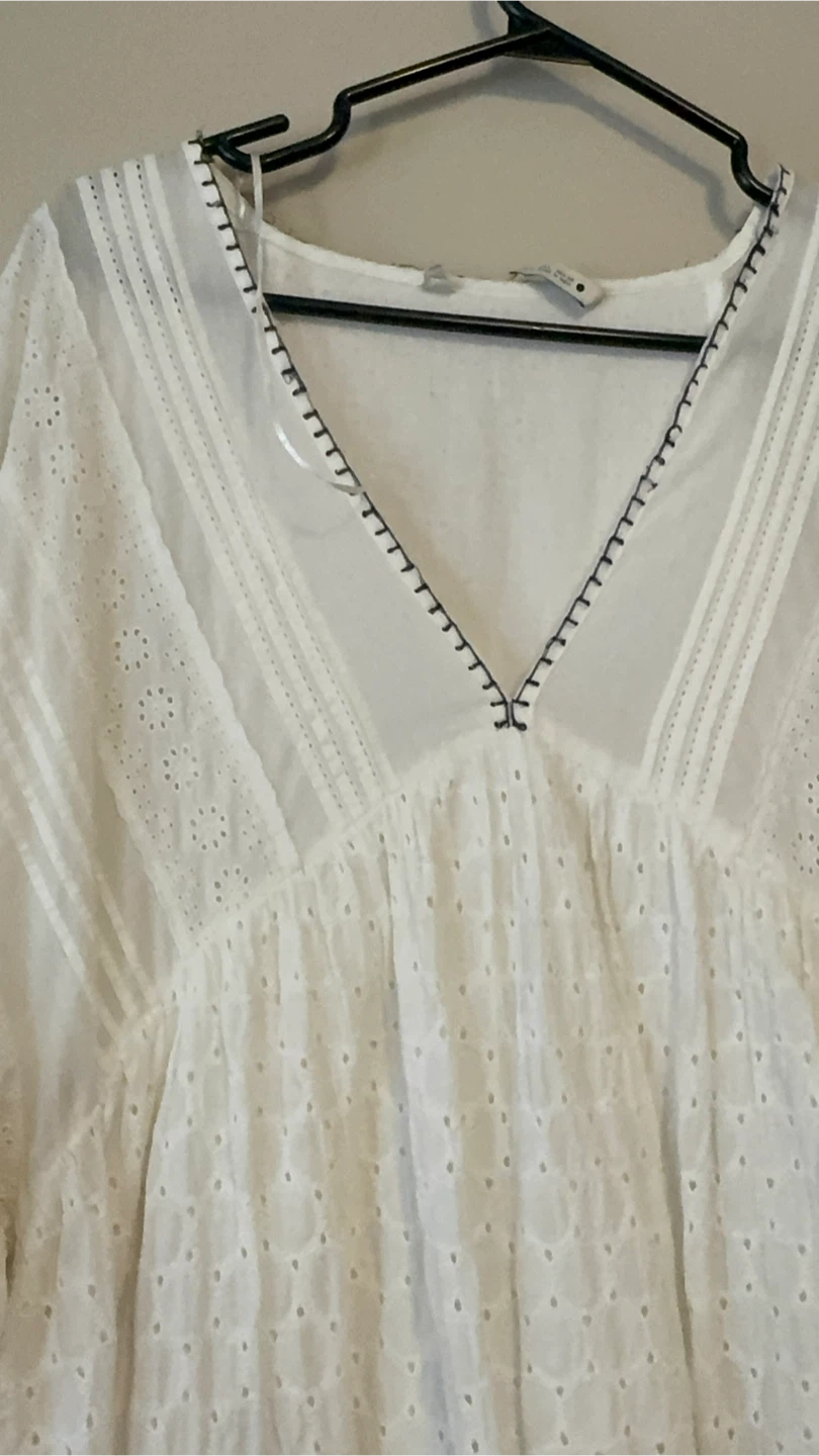 Zara White Eyelet Blouse - Size L - photo 3