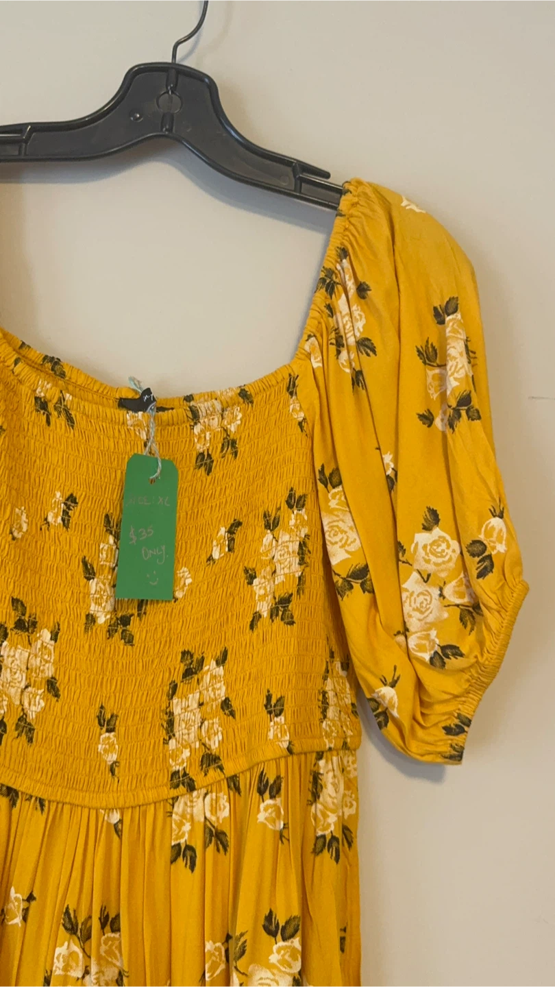 Yellow Floral Smocked Dress - photo 3
