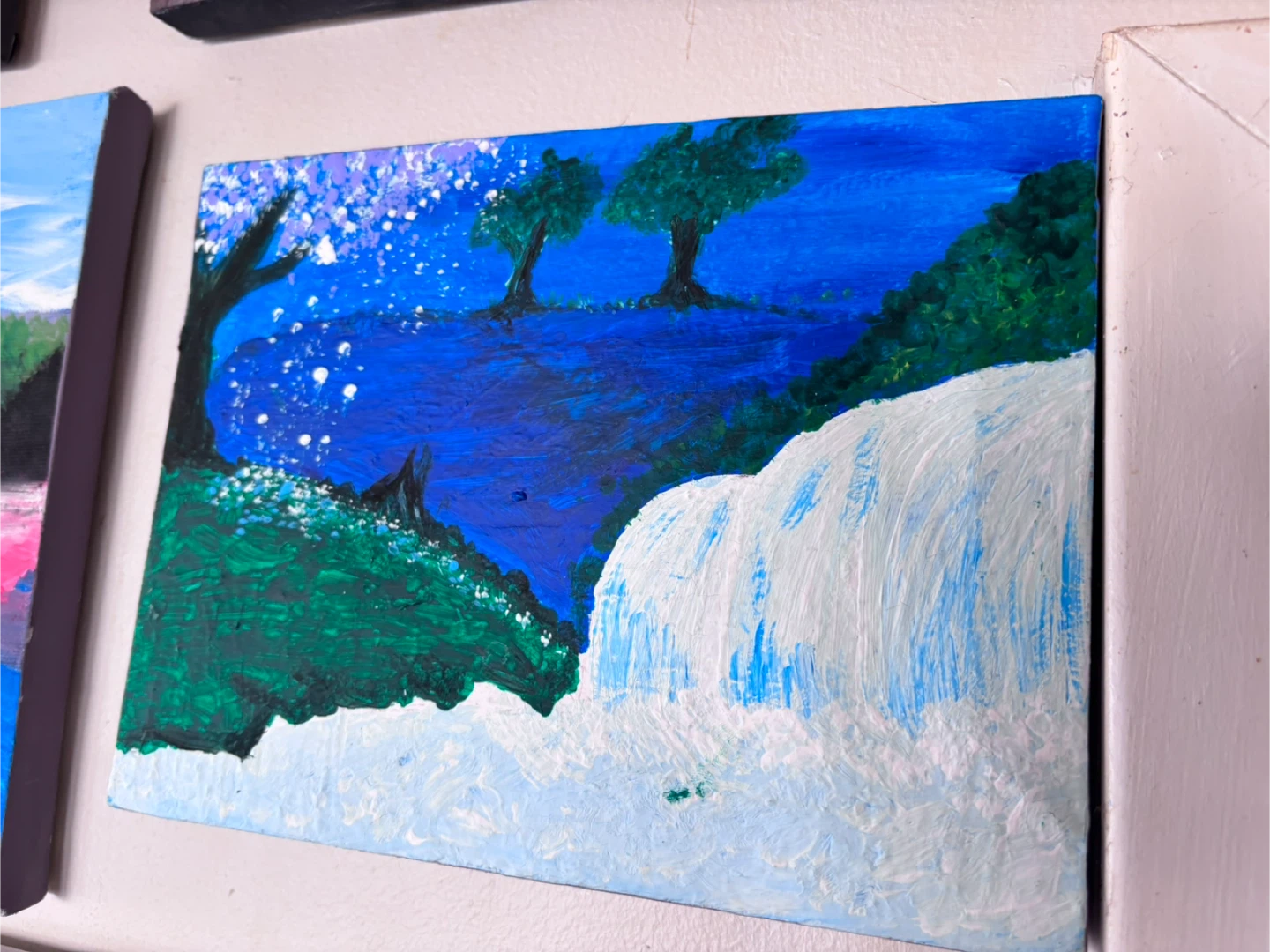 Acrylic paint - photo 2