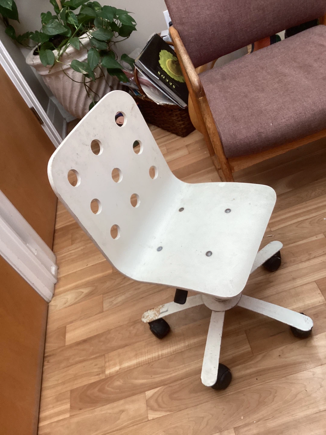 Chair on casters