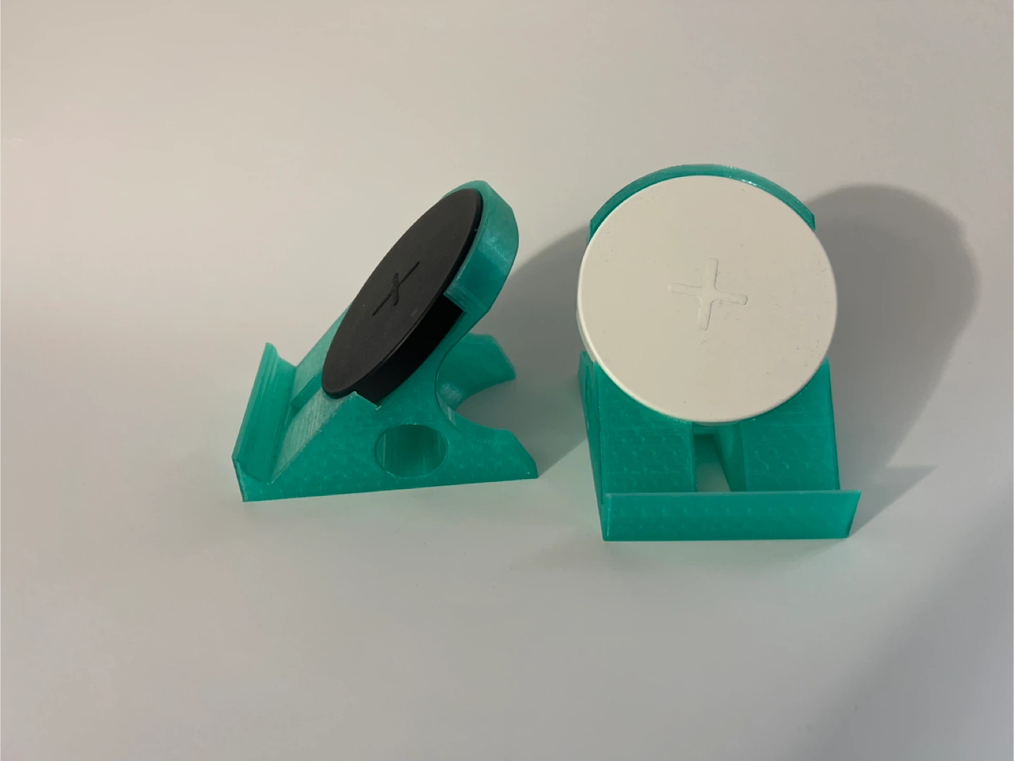 Wireless Charger Stand - photo 2