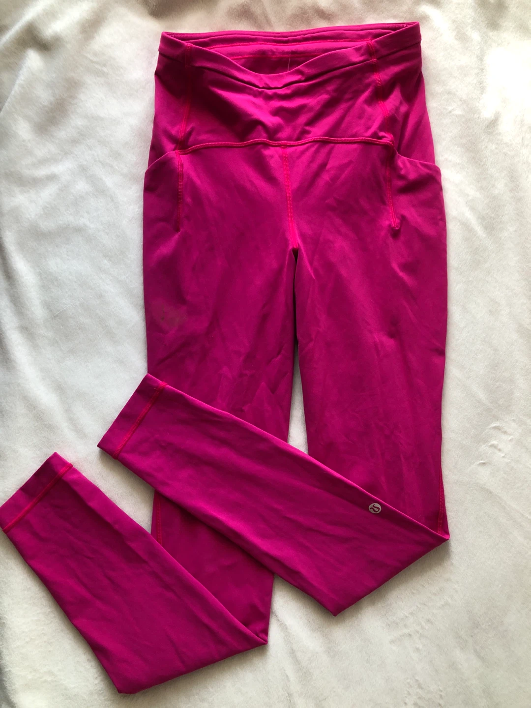 Lululemon Hot Pink Fuchsia Leggings - Size 4