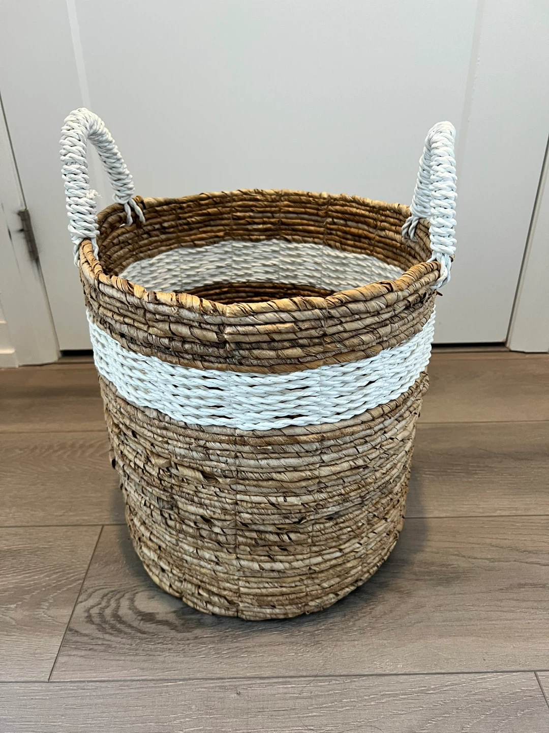 Moving sale— Woven seagrass basket planter