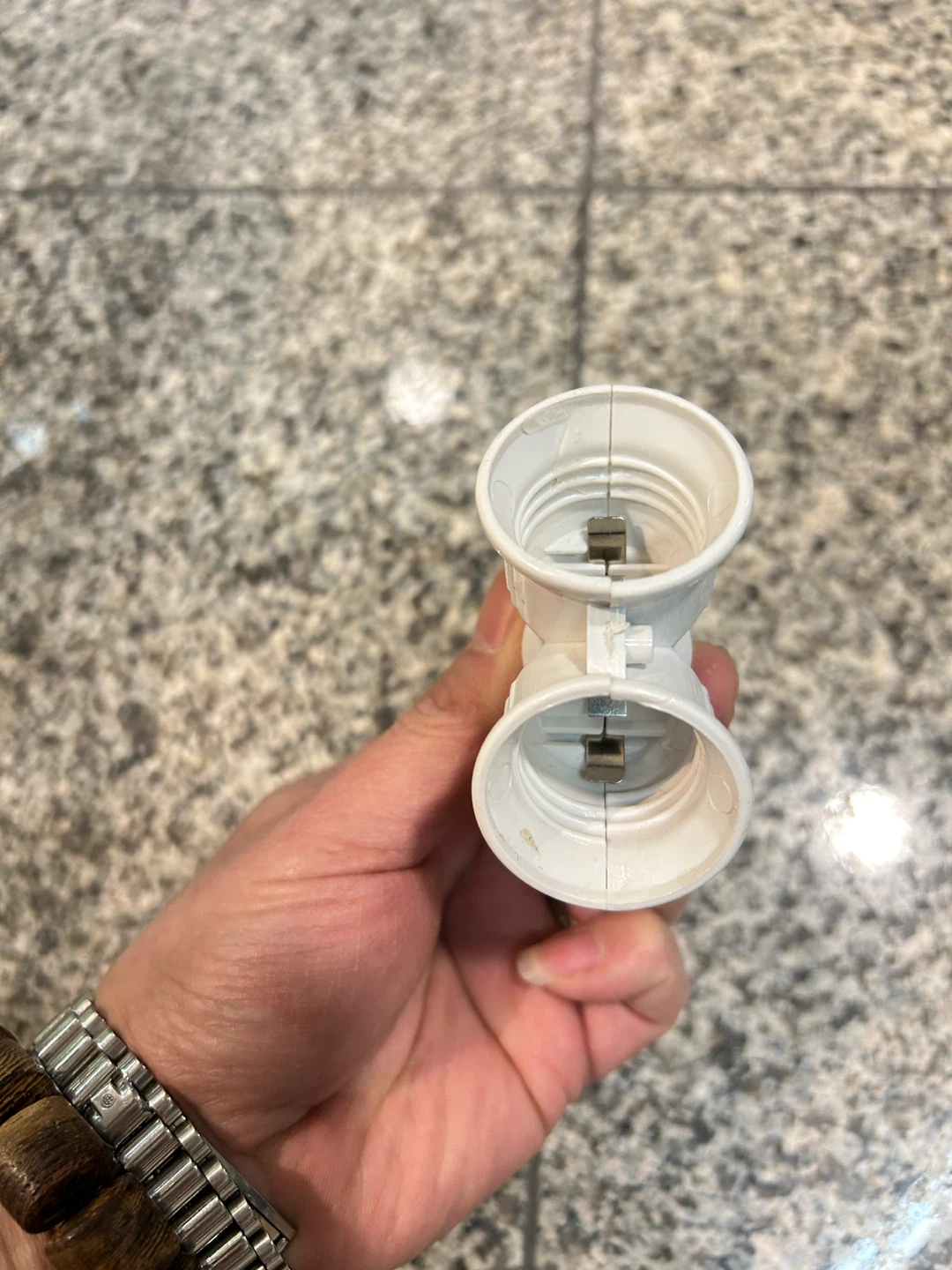 Light Bulb Socket Splitter - New - photo 2
