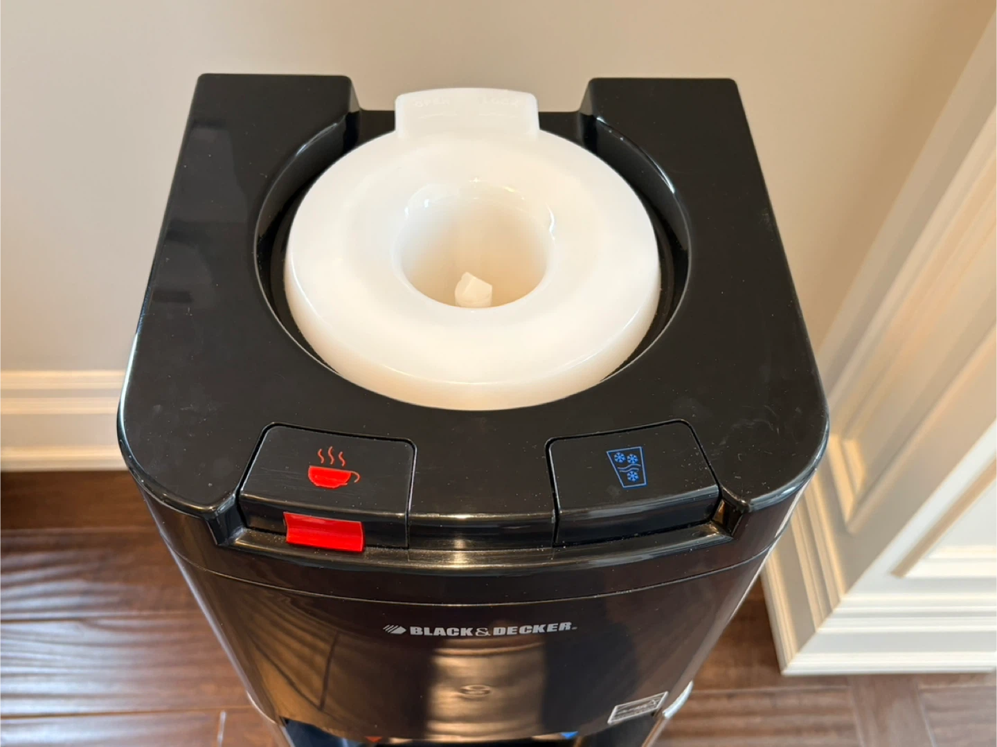 Black & Decker Water Dispenser - photo 3