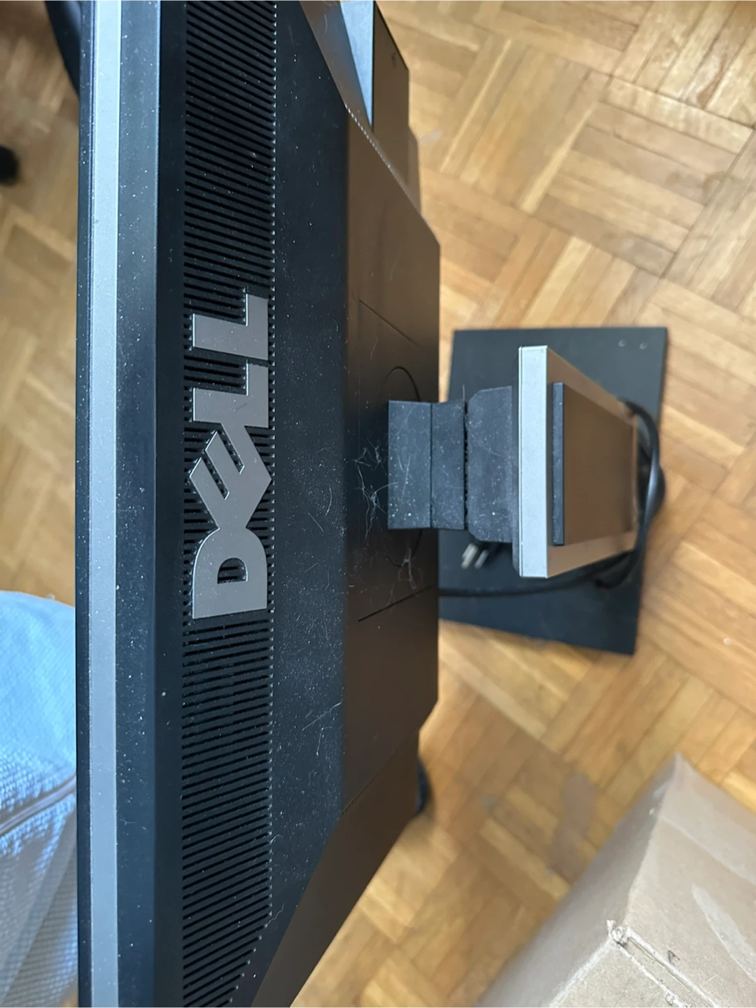 Dell Computer Monitor - photo 3
