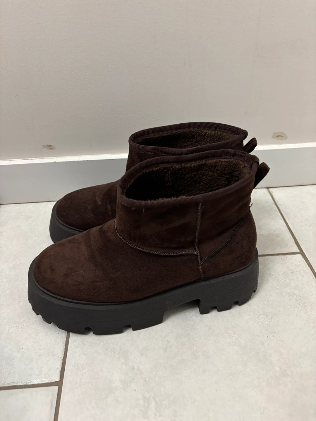 Faux Suede Slip On Lug Sole Boots Brown Platform Ankle Boots - photo 5
