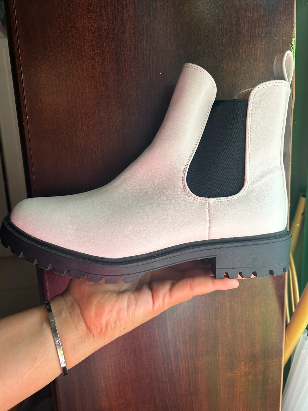 Women’s boots size 9 🥕
