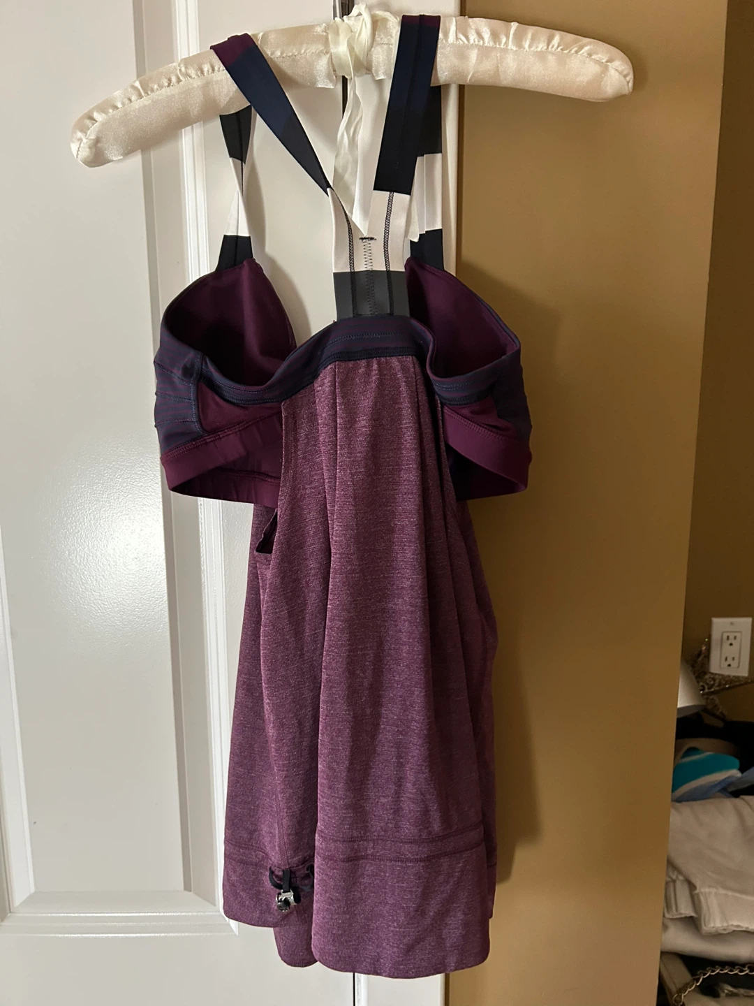 Lululemon Purple Tank Top - photo 2