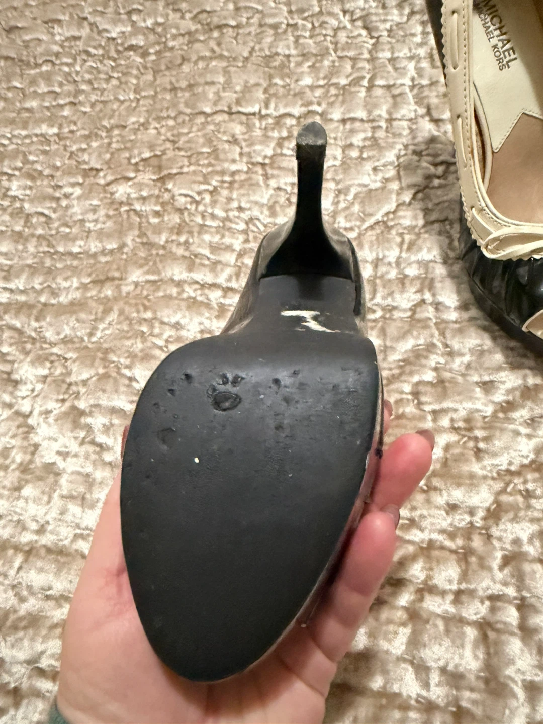 Michael Kors Black & Cream Heels - photo 5