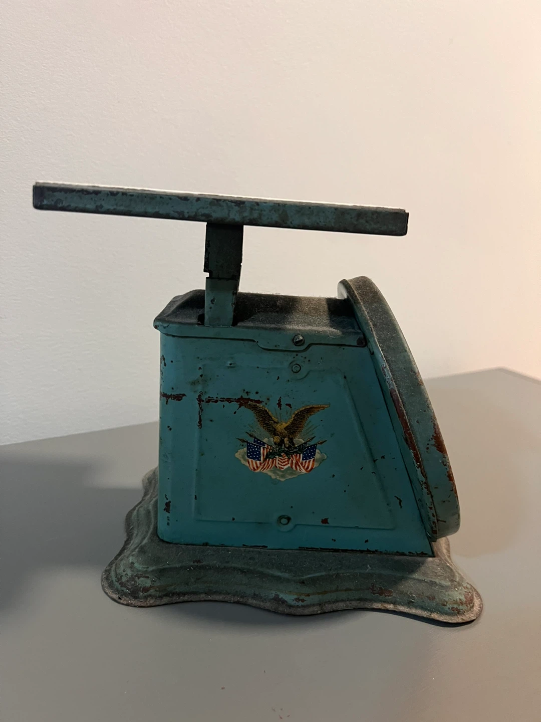 Vintage Perfection Family Scale & Bostitch Stapler - photo 3