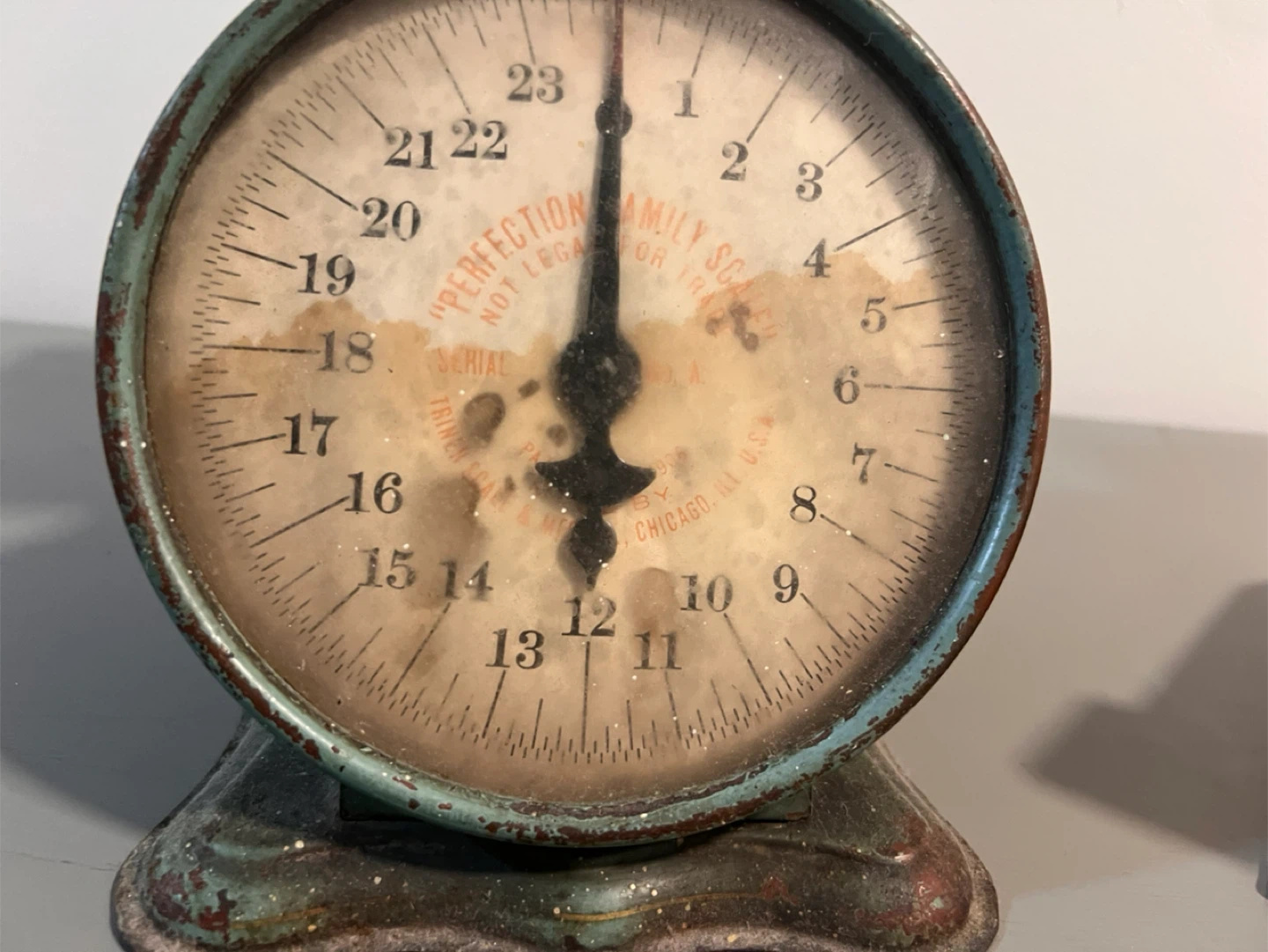 Vintage Perfection Family Scale & Bostitch Stapler - photo 2