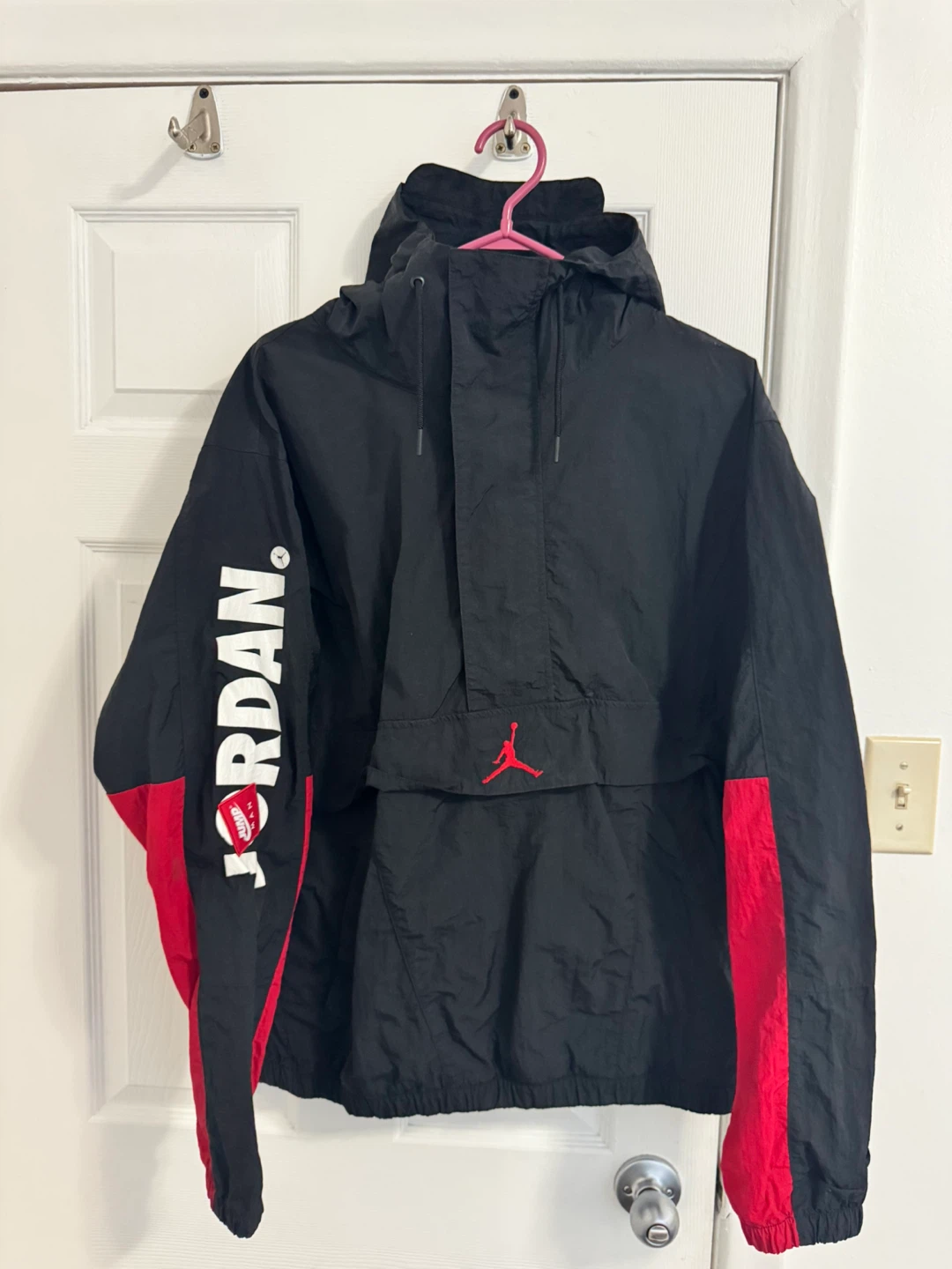 Jordan Black & Red Anorak Jacket - Size Large - photo 2