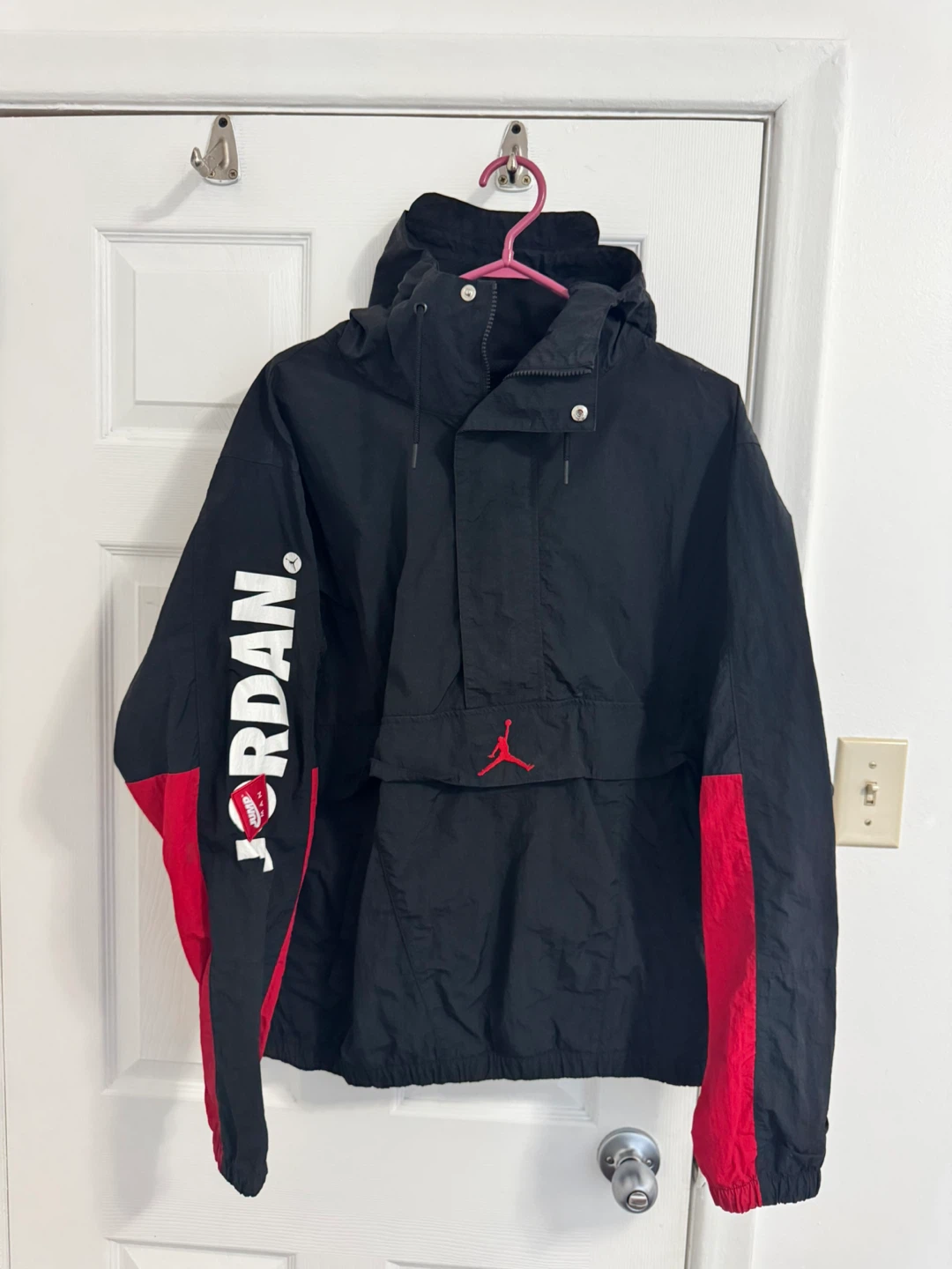 Jordan Black & Red Anorak Jacket - Size Large