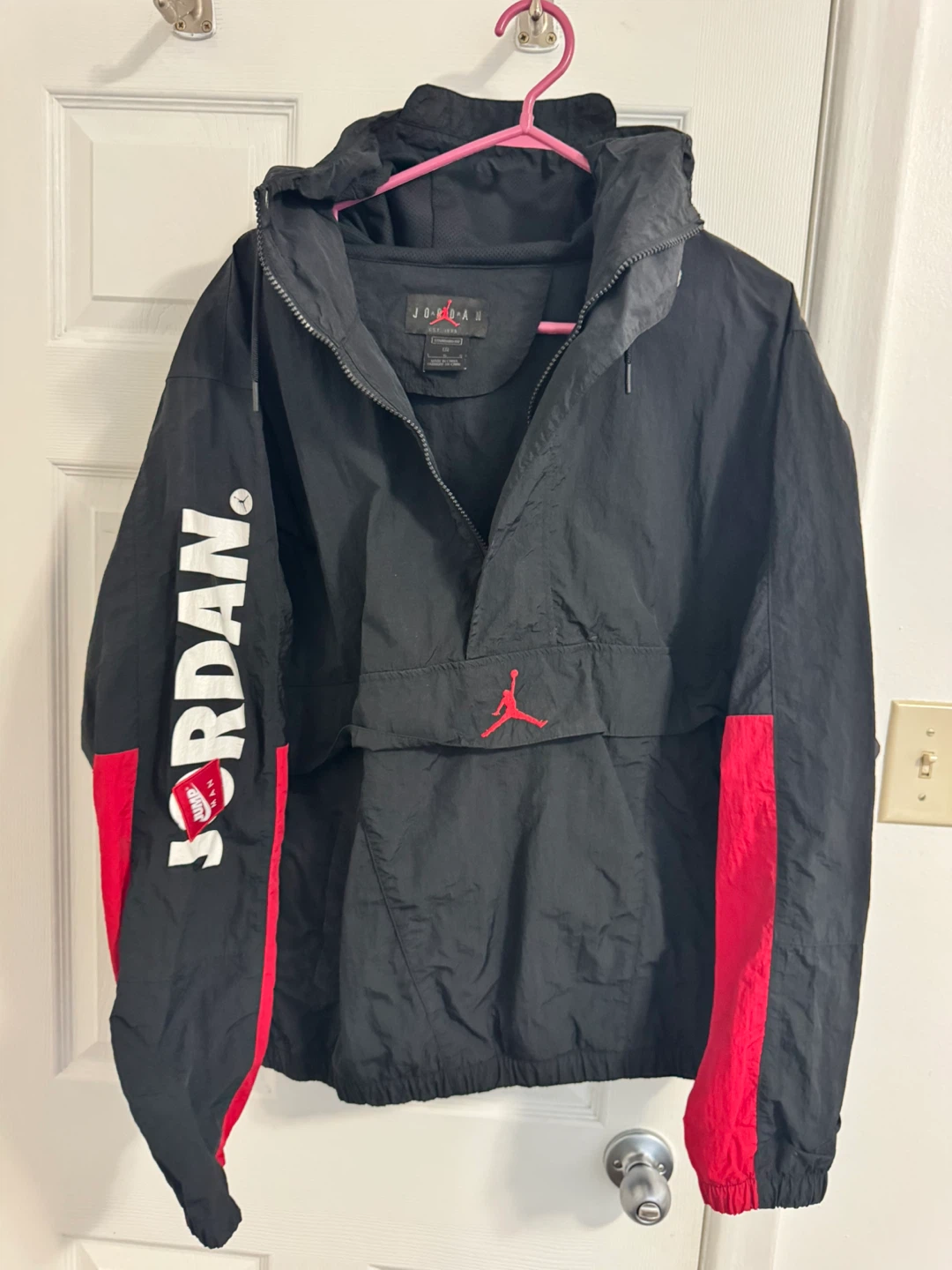 Jordan Black & Red Anorak Jacket - Size Large - photo 3