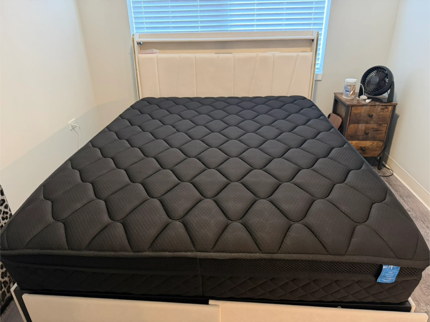 NEW Queen Pure Comfort Mattress - photo 4