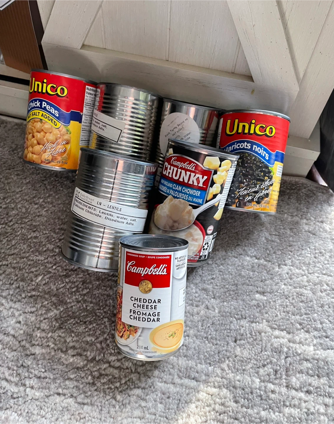 🥕 Free Canned Goods: