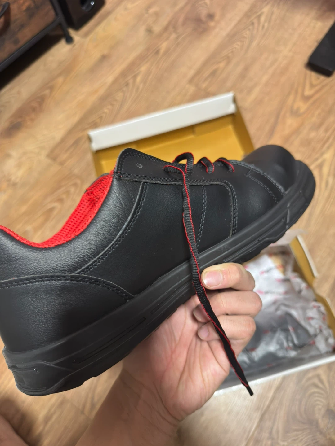 PERF Safety Shoes - Size 11 US - photo 5