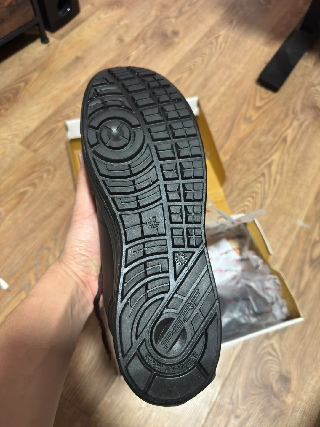 PERF Safety Shoes - Size 11 US - photo 4