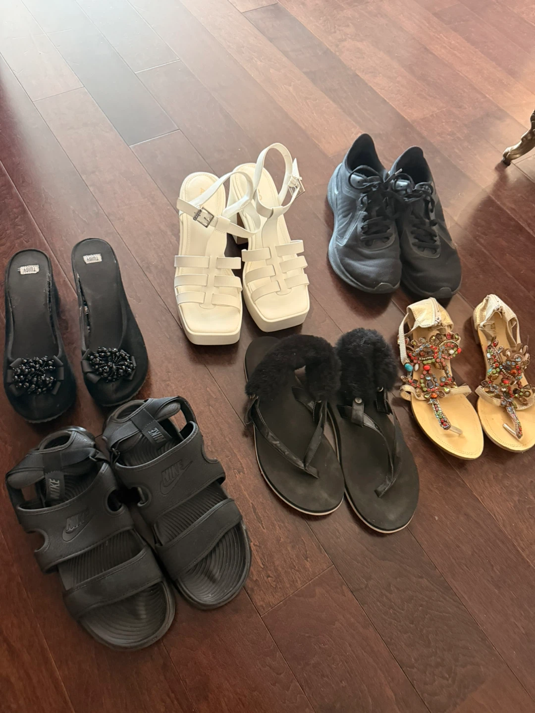 All 6 of shoes and sandals