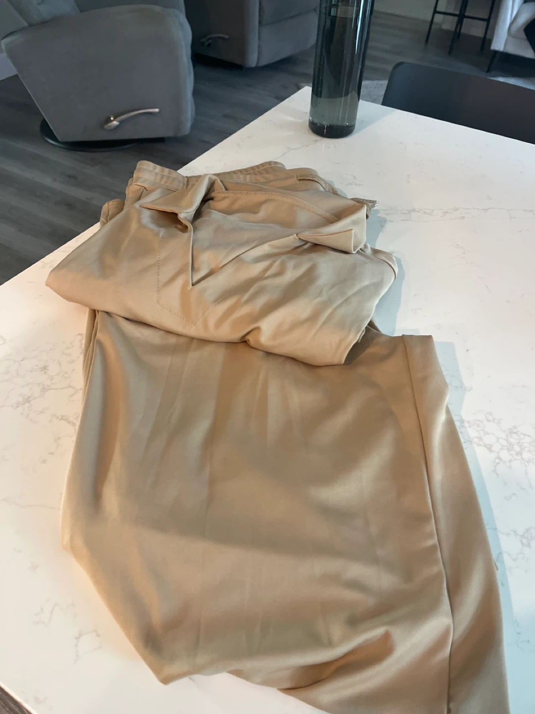 Beige Two-Piece Set - photo 3