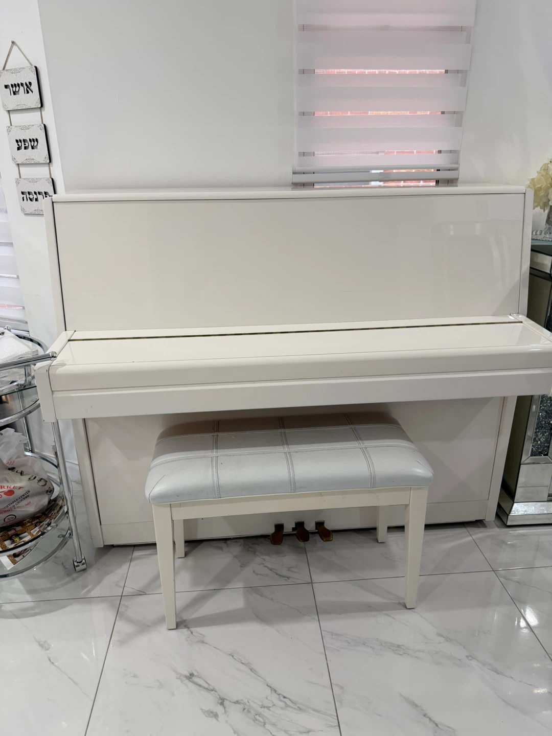 Otto Altenburg White Piano with Bench - photo 3