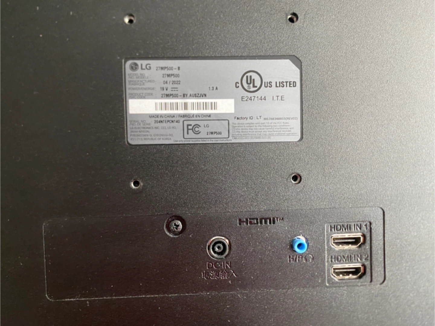 LG 27" Monitor with monitor arm - photo 4