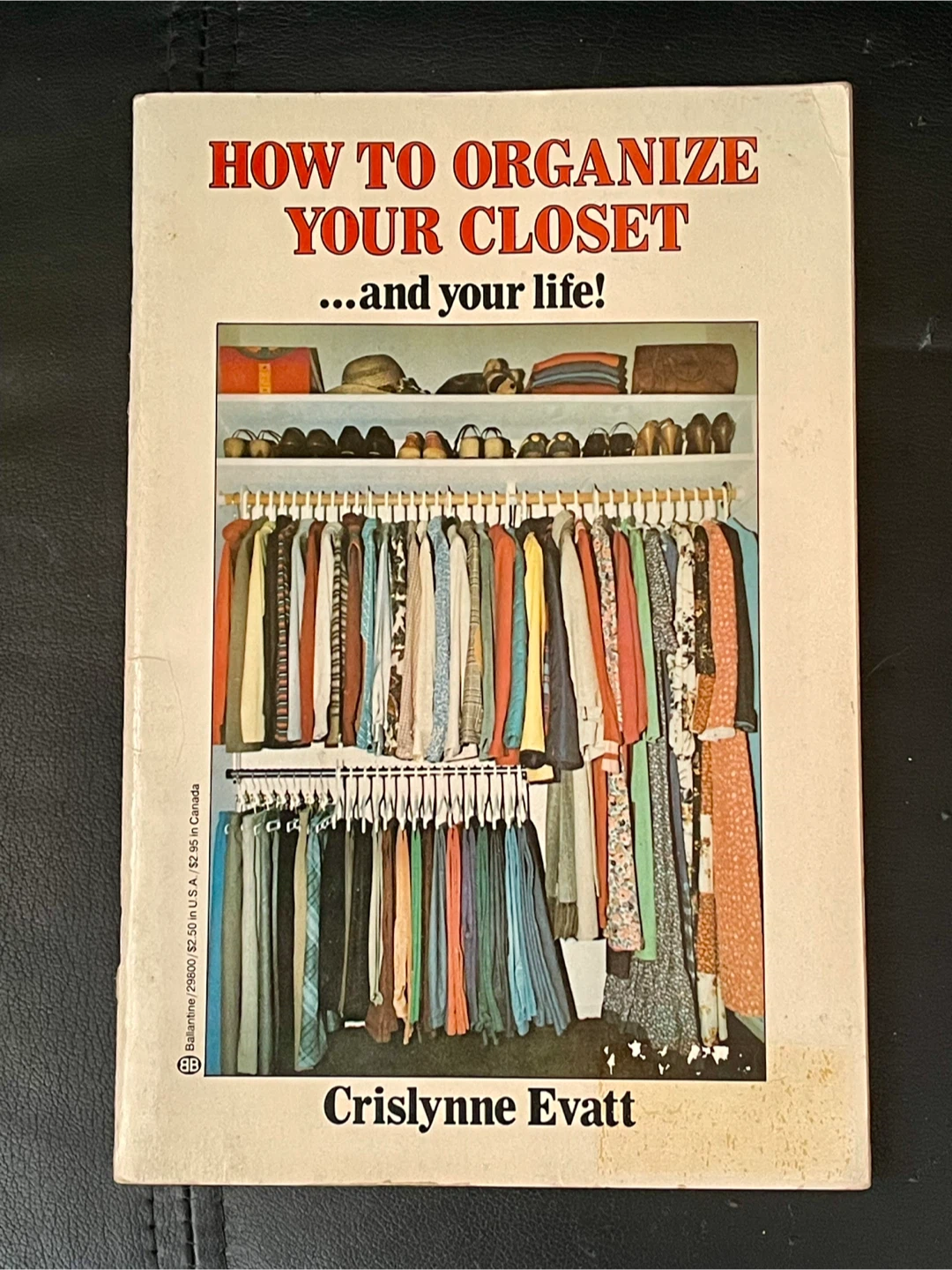 How to Organize Your Closet Vintage Booklet