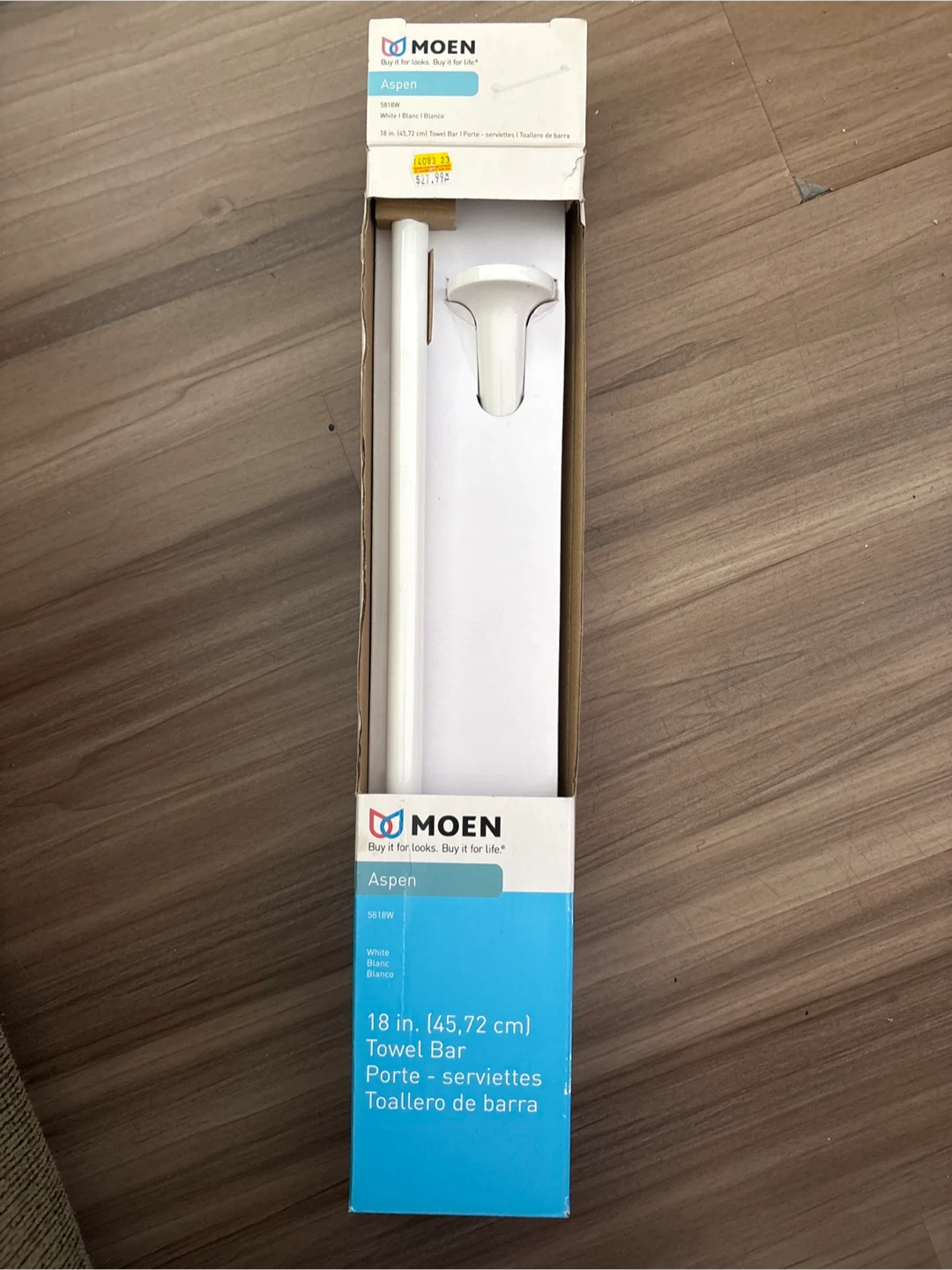 Moen Aspen 18-in White Towel Bar - NEW