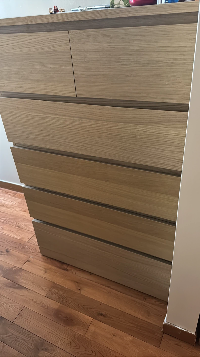 Wooden 6-Drawer Dresser