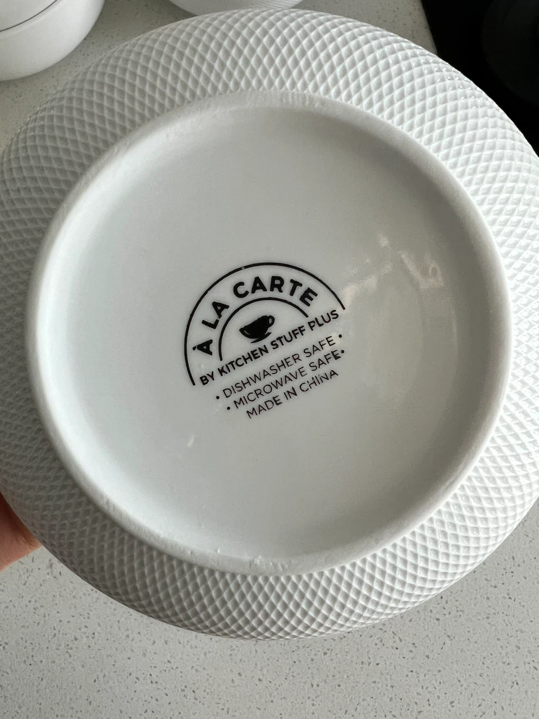 Moving sale— Set of 4 white ceramic bowls - photo 3