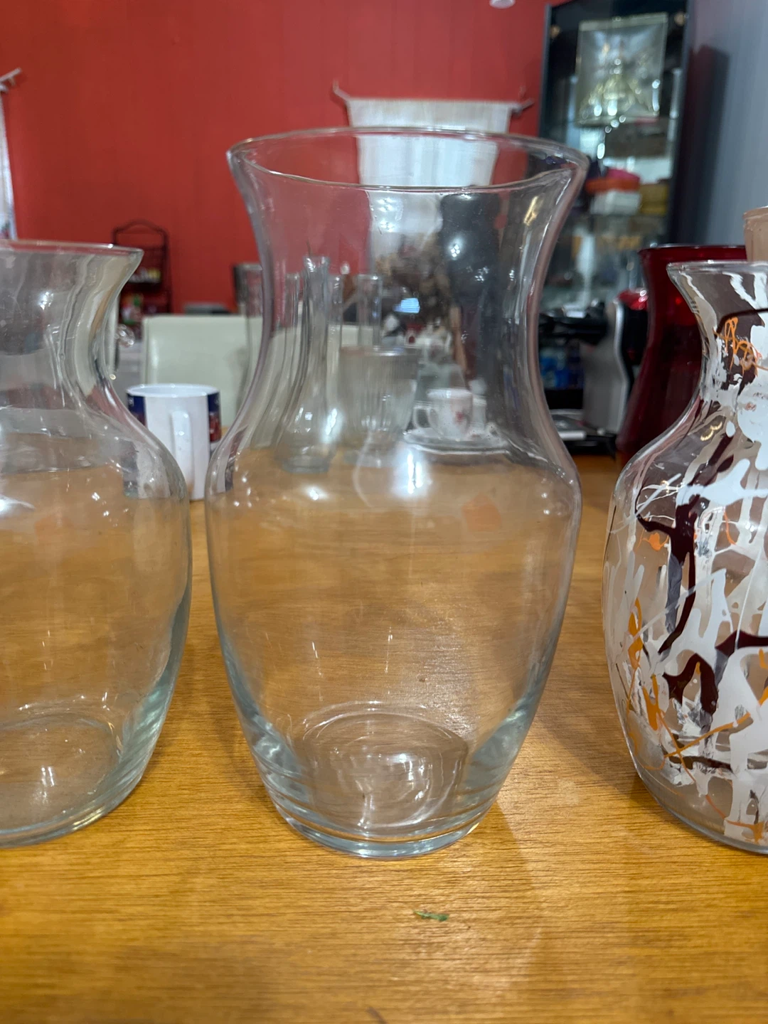 Selection of Clear Glass Vases ($5 Each, big vase is $10)🥕 - photo 4