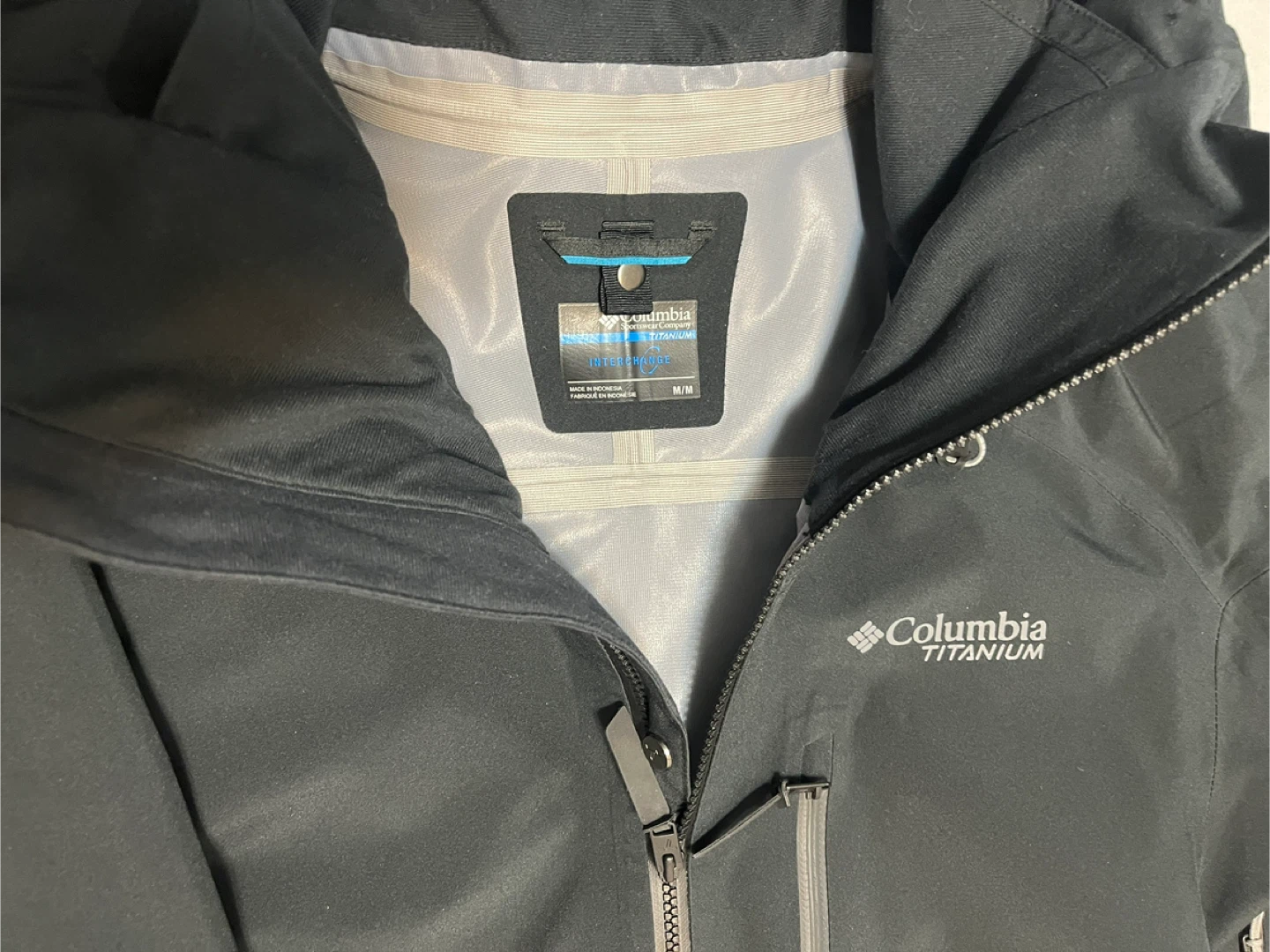 Columbia Titanium Jacket - Size M/M