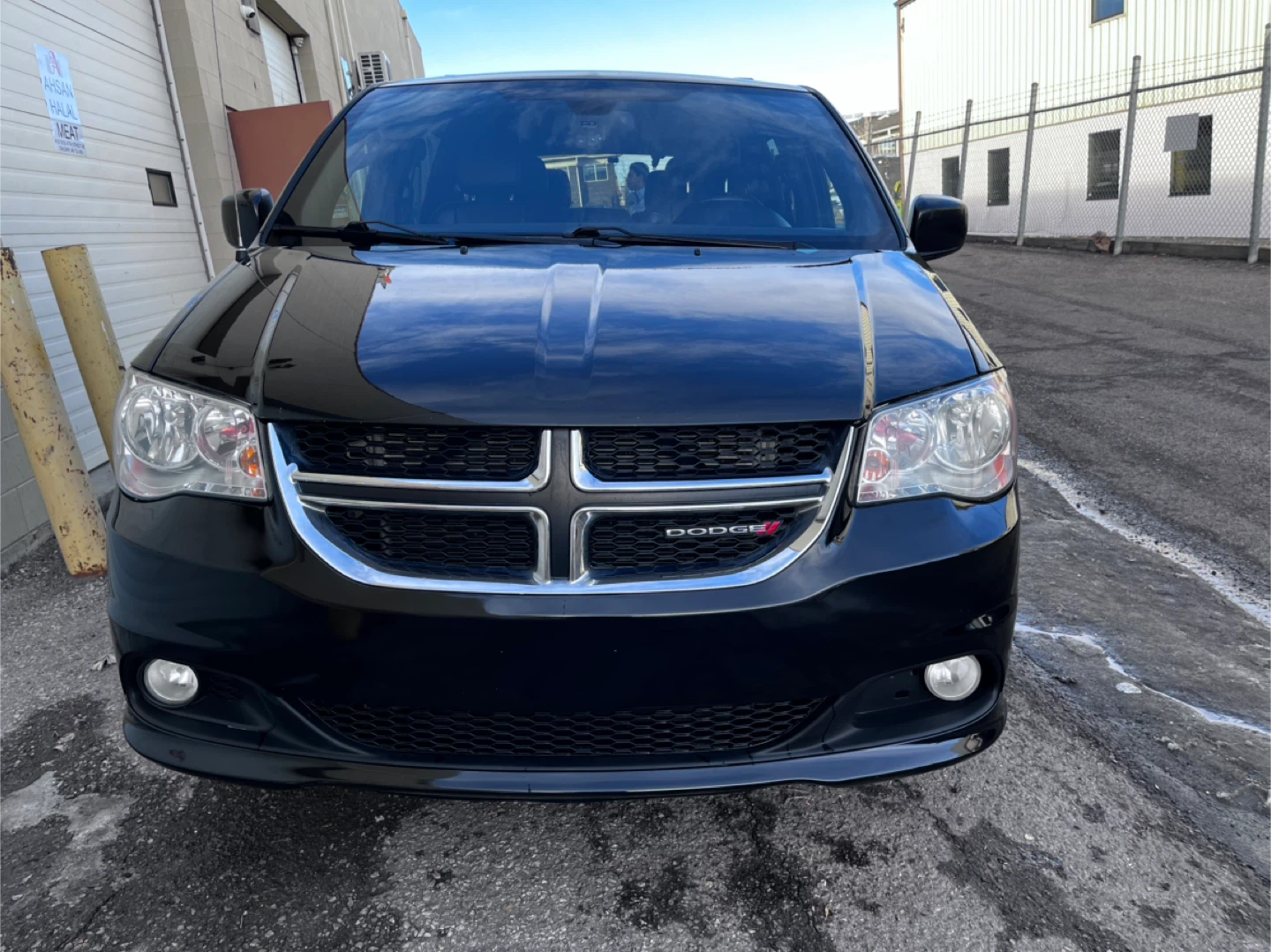 Dodge Grand Caravan - Black Minivan