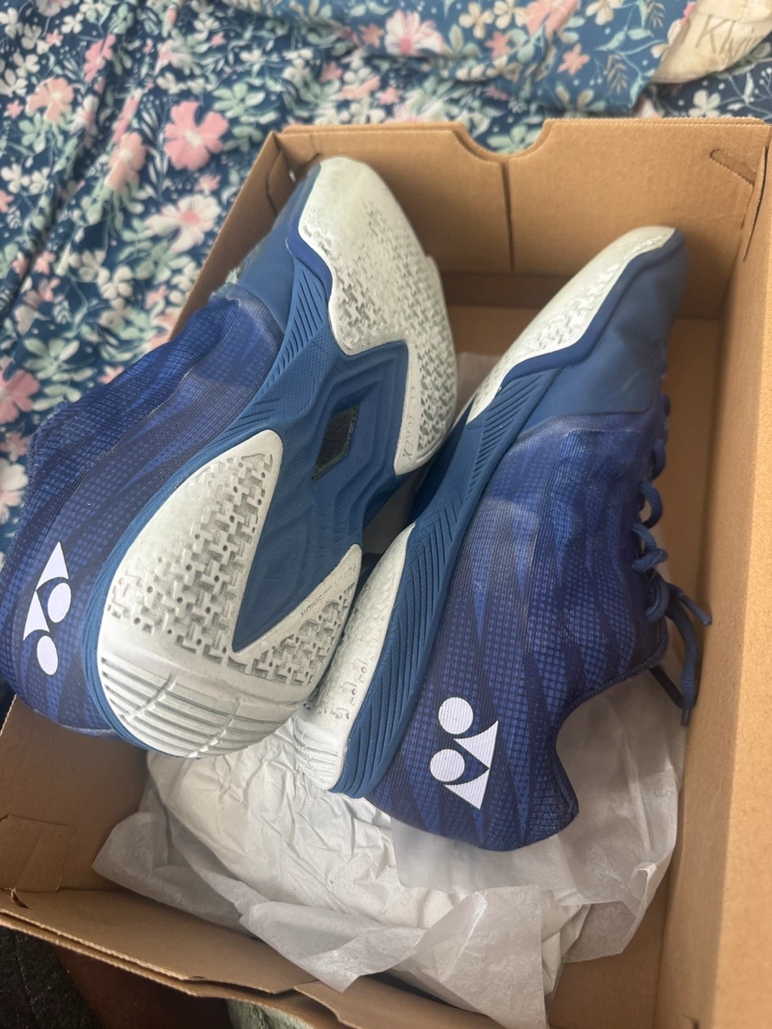Yonex Power Cushion Aerus Z2