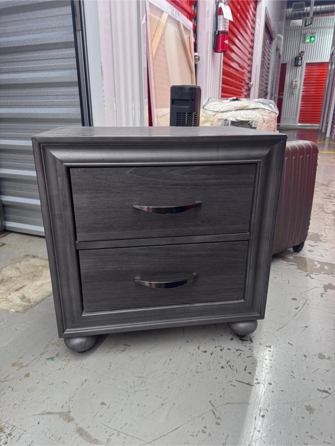 Bedroom Furniture Set – Drawers + Matching Queen Bed Frame - photo 4