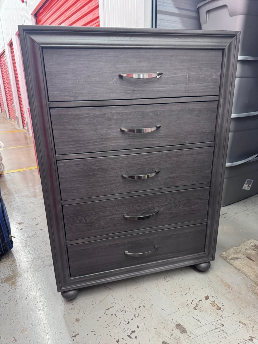 Bedroom Furniture Set – Drawers + Matching Queen Bed Frame - photo 3