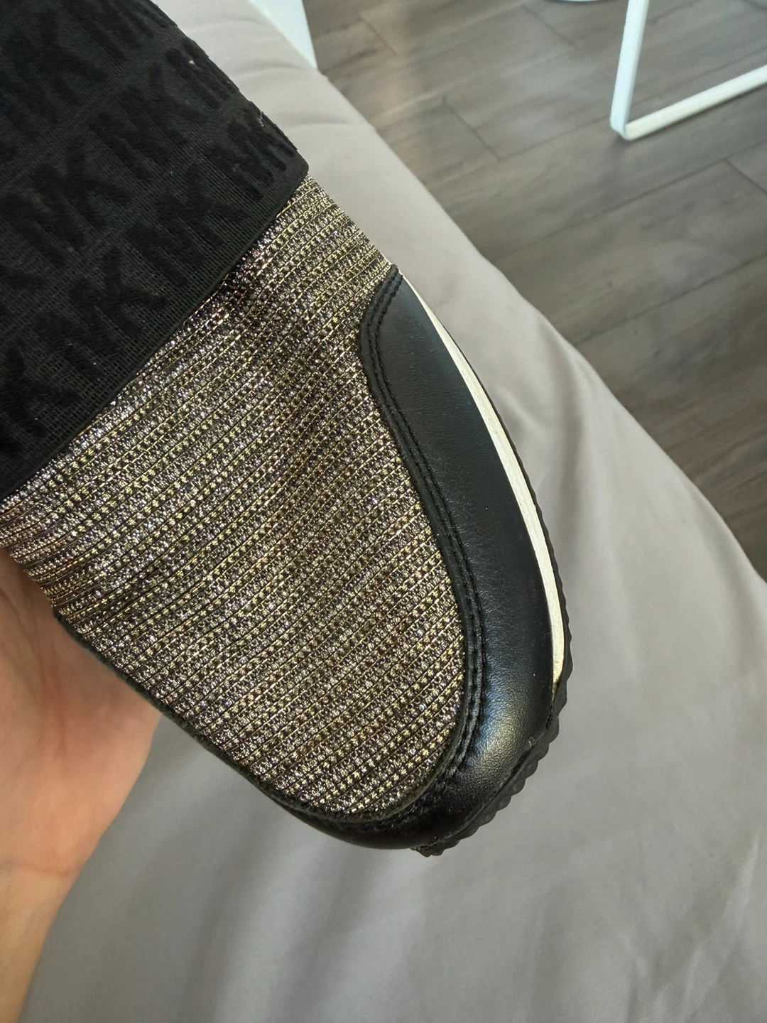 Michael Kors Sneakers - Size 9 - photo 5