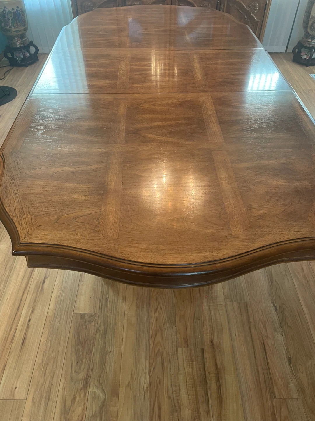 Solid Wooden Dining Table for 6 that extends - photo 2