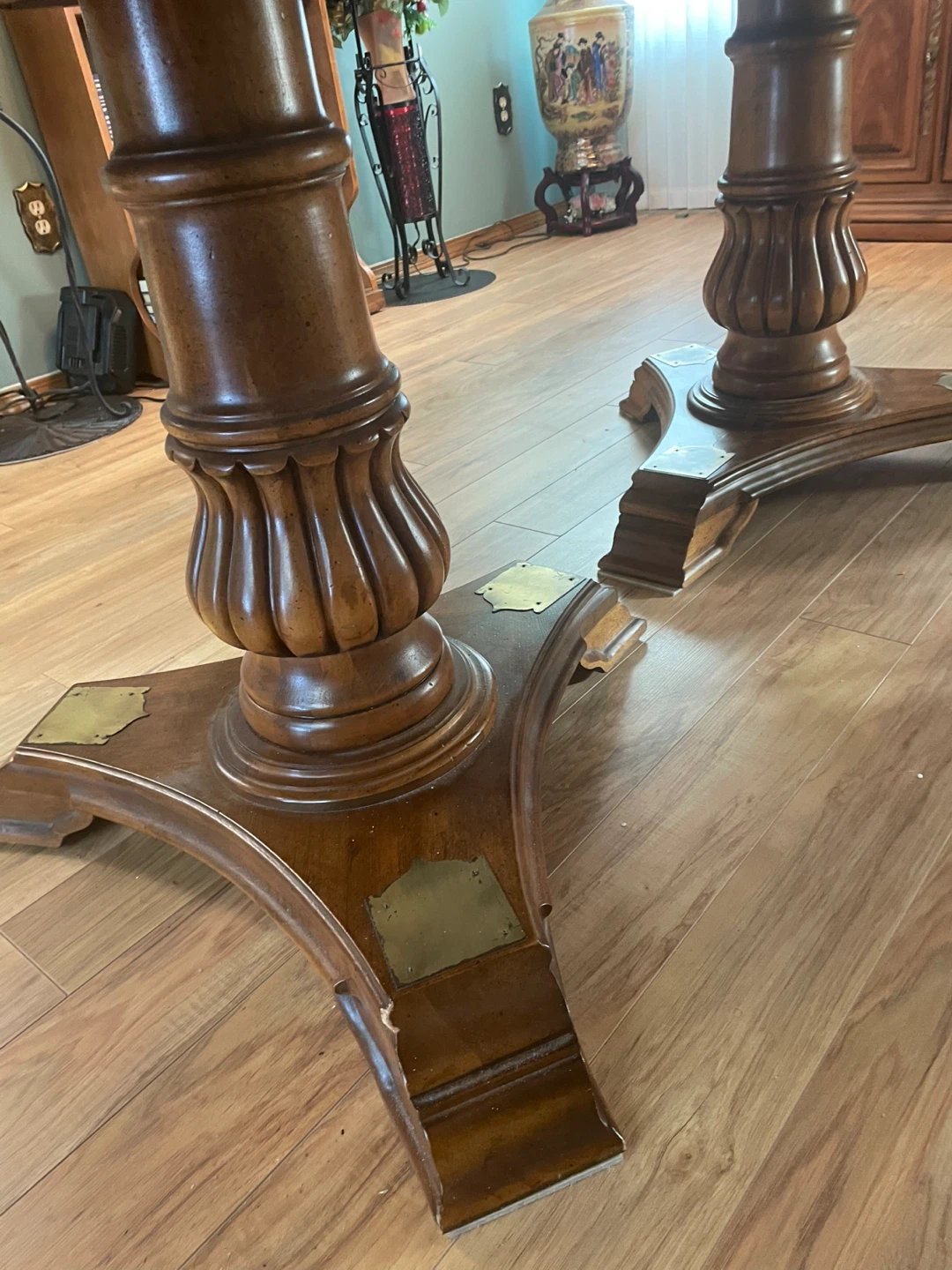 Solid Wooden Dining Table for 6 that extends - photo 3