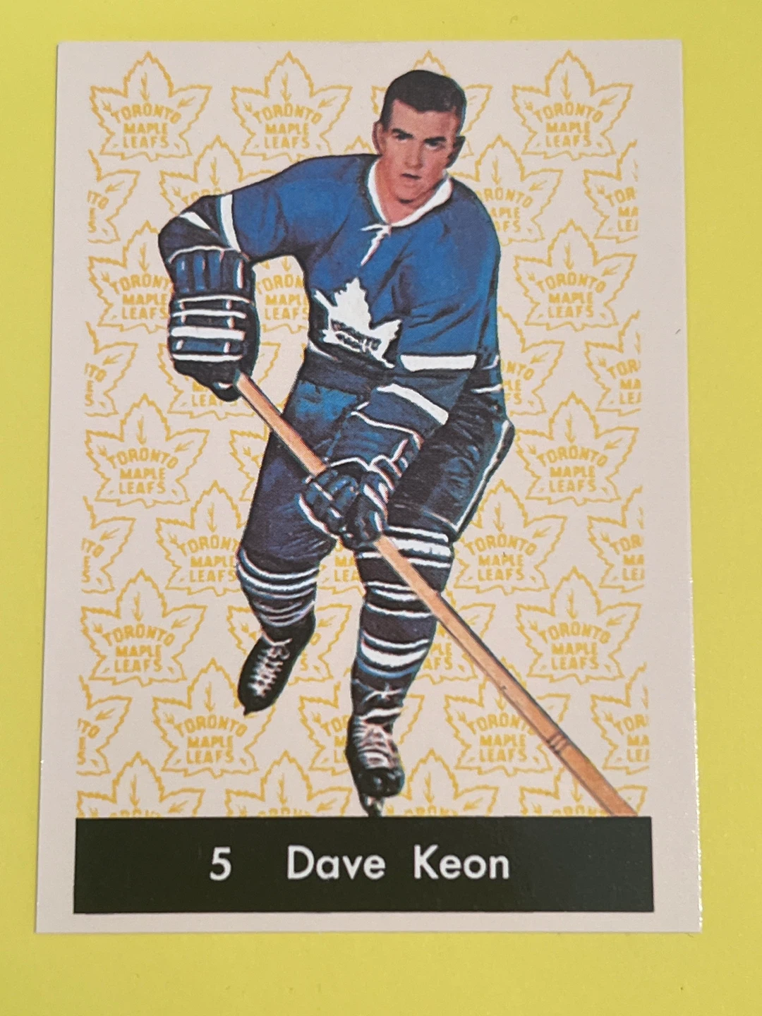 Dave Keon 1961-62 Hockey Card