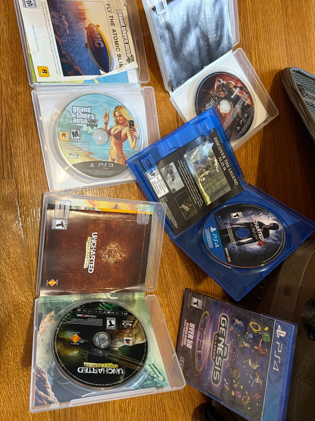 PS3/PS4 Game Bundle - photo 2