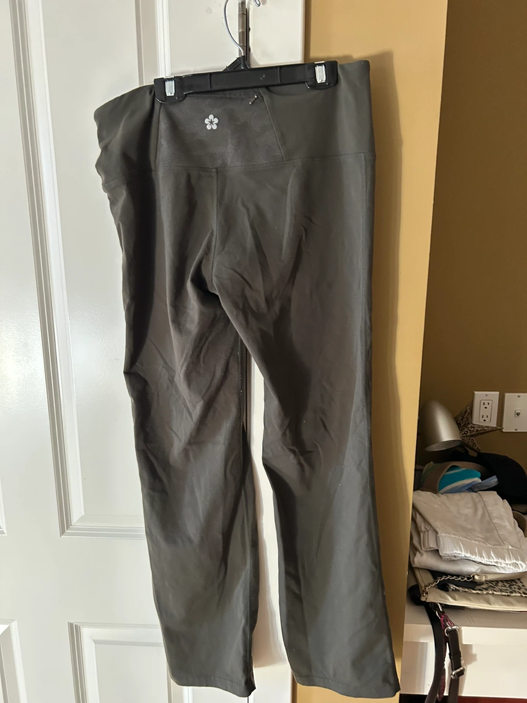 Tuff Athletics Leggings - Size L/G - photo 2
