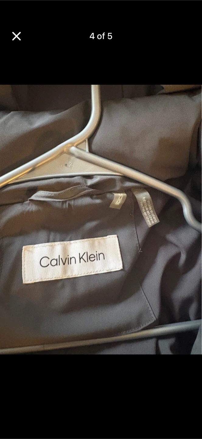 Calvin Klein Puffer Coat, Size M - photo 4