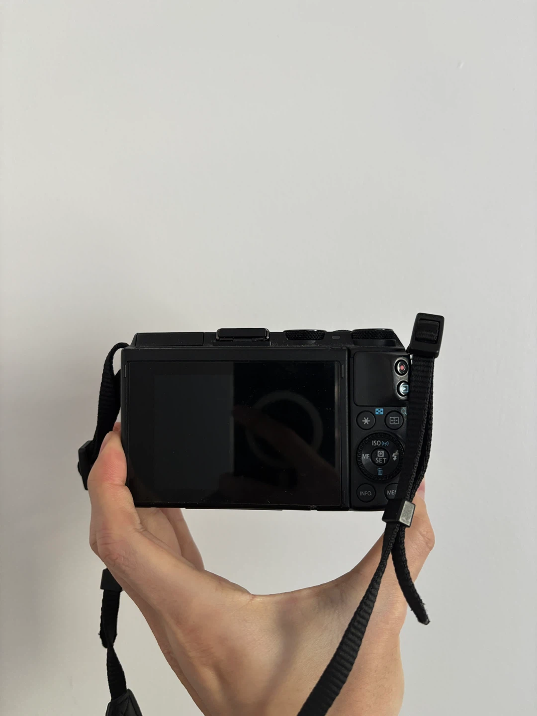 Canon EOS M3 - photo 3