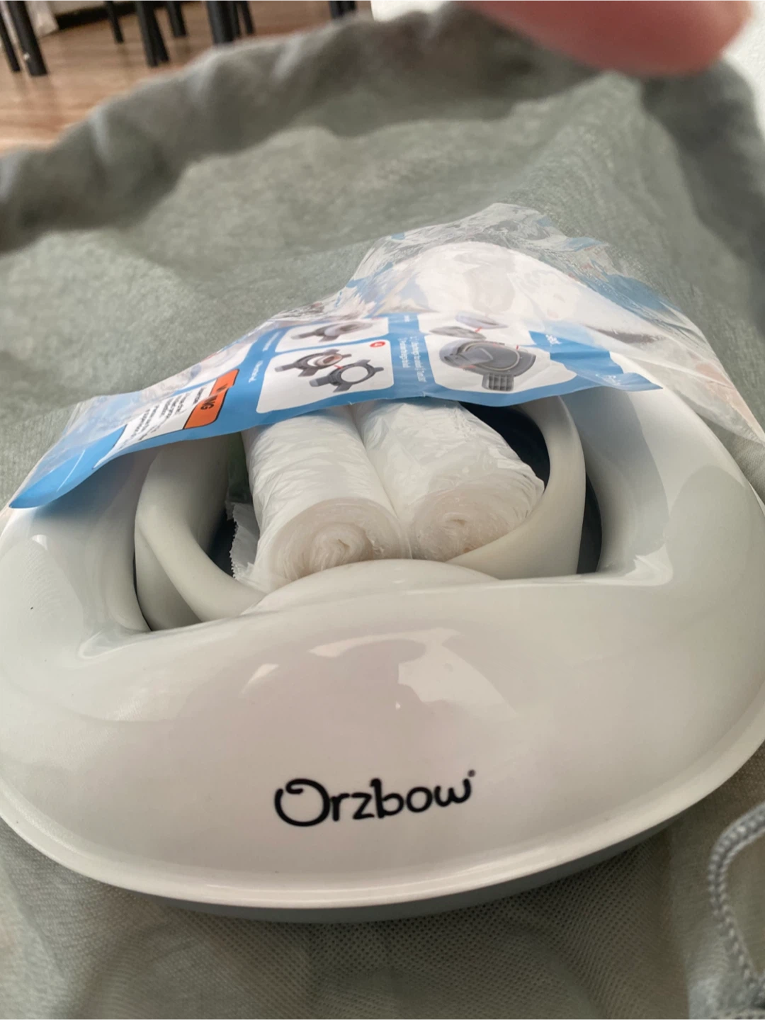 Orzbow Portable 2-in-1 Potty Seat - New